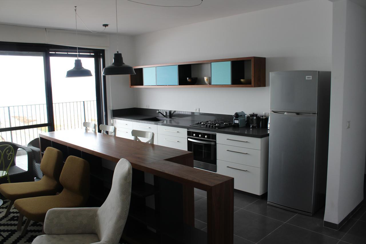 Apartment Beautiful On The First Line Of The Sea